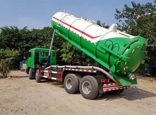 Xe vận chuyển b&ugrave;n vi sinh quận 6 hiện đại