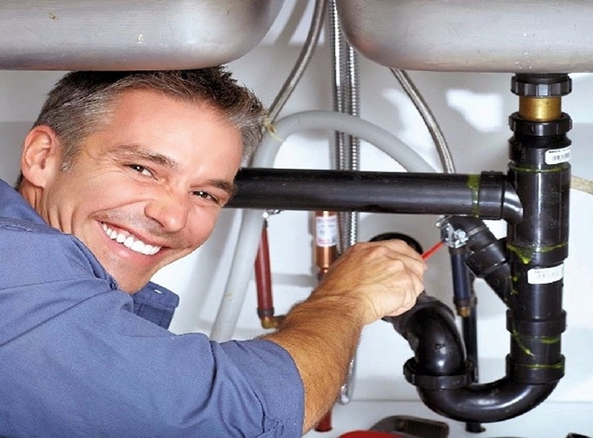 L&agrave;m tan mỡ trong ống tho&aacute;t nước bằng dịch vụ chuy&ecirc;n nghiệp