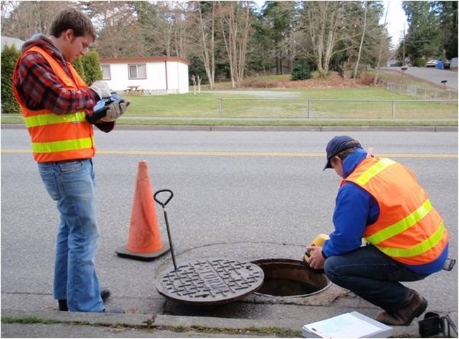 Nạo v&eacute;t hố ga TPHCM gi&aacute; rẻ n&ecirc;n d&ugrave;ng theo định kỳ