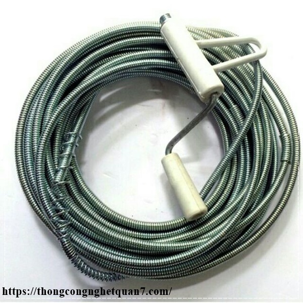 C&aacute;ch th&ocirc;ng cống bằng d&acirc;y l&ograve; xo nhanh ch&oacute;ng