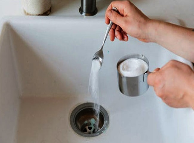 C&aacute;ch th&ocirc;ng cống si&ecirc;u nhanh bằng c&aacute;c loại bột th&ocirc;ng cống chuy&ecirc;n dụng
