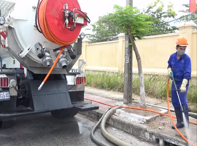 R&uacute;t hầm cầu quận T&acirc;n B&igrave;nh gi&aacute; rẻ phục vụ chuy&ecirc;n nghiệp