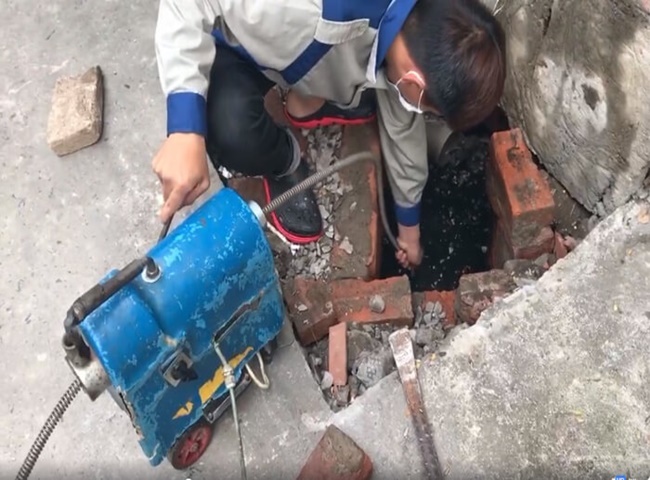 Top 5 c&ocirc;ng ty th&ocirc;ng cống nghẹt quận 5