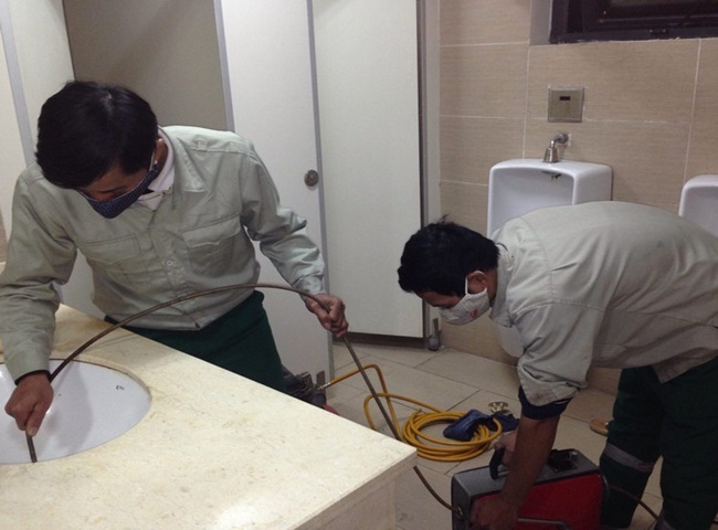 Th&ocirc;ng cống nghẹt quận 6 phục vụ kh&aacute;ch h&agrave;ng 24/7 mọi l&uacute;c mọi nơi