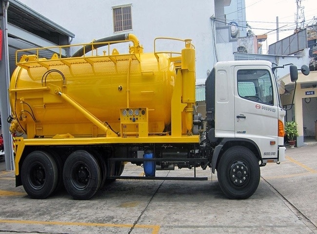 C&ocirc;ng ty cho thu&ecirc; xe bồn vận chuyển b&ugrave;n vi sinh quận 7 vận chuyển b&ugrave;n vi sinh sạch sẽ